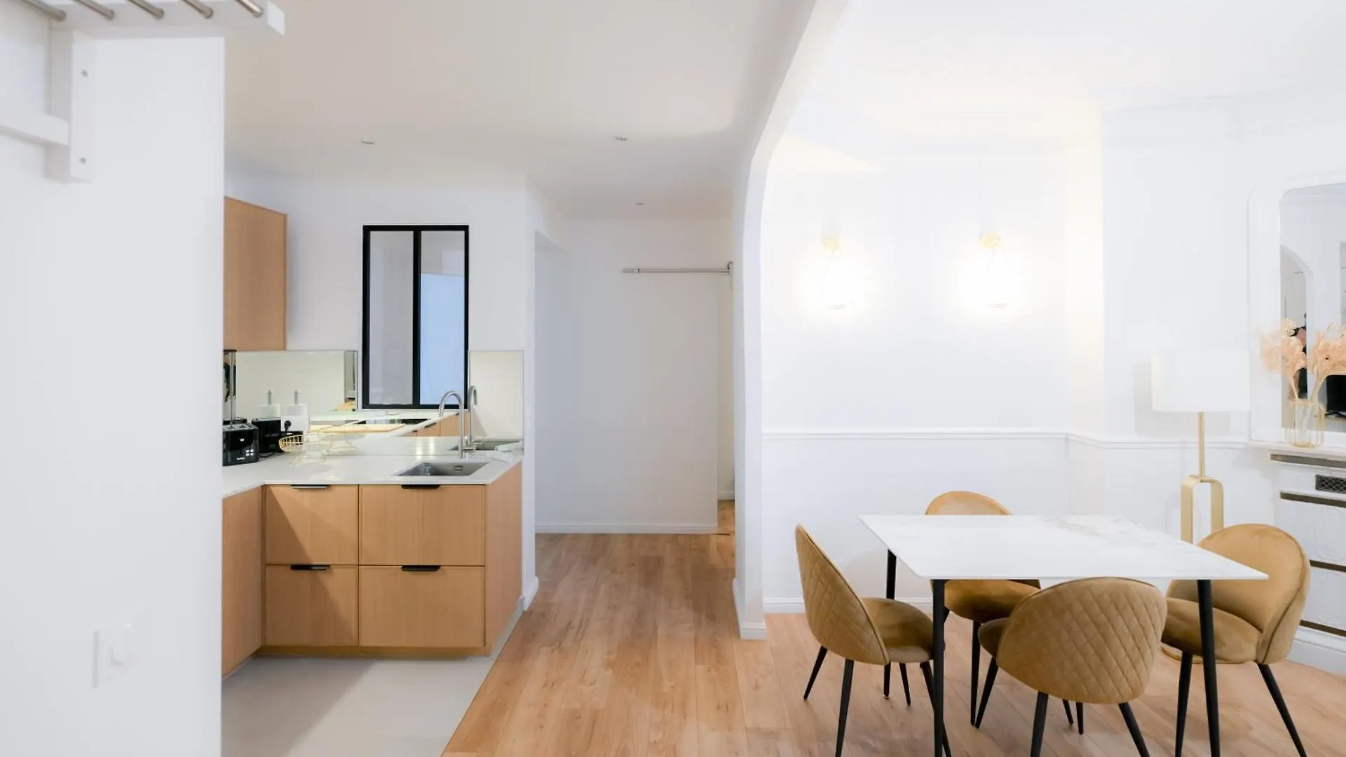 Entire Apartment Central Paris, 3Rd Floor With Elevator  Paris